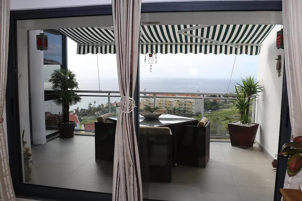 Paradisus Residence Apartment Canico  Canico (Madeira)